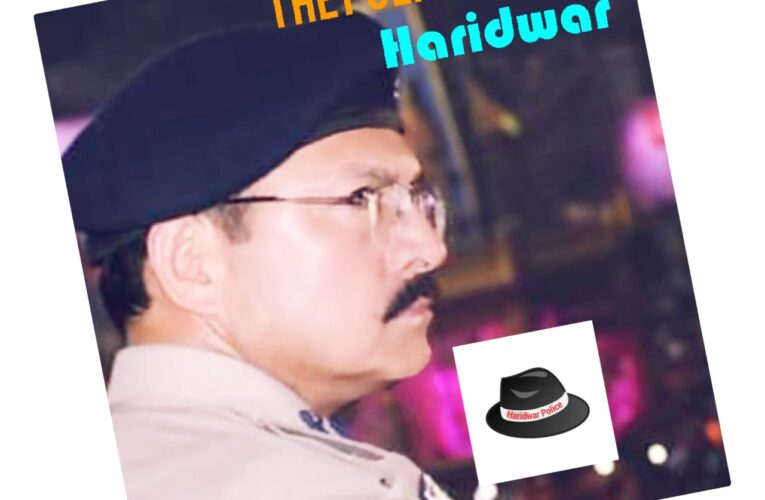 Hats designed and distributed by DIG / SSP Haridwar to protect the policemen from hot winds & sun-light(Thinks like father).