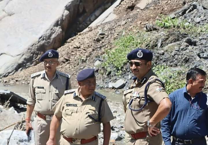 Site inspection of disaster affected areas by Shri Ashok Kumar IPS, DGP , MLA Shri Pritam Singh Panwar, District Magistrate Tehri Garhwal, DIG Garhwal Zone, SSP Dehradun and General SDRF.