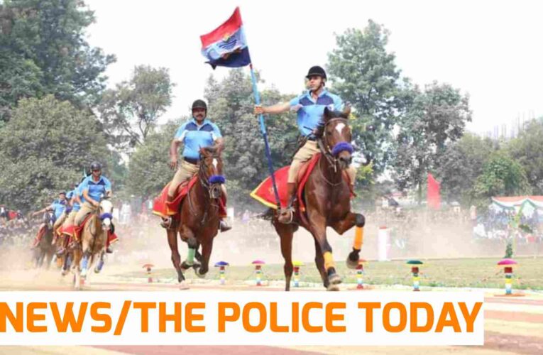 “Foundation day of Uttarakhand 9th November celebration, some glimpses of the Rathik Parade organized at Police Lines, Dehradun.”