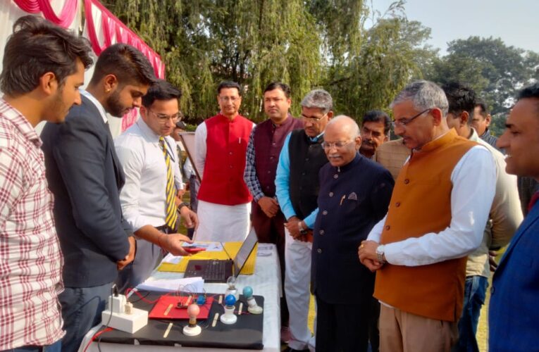 25th Foundation Day organized at CORE College, BJP District President Shobharam Prajapati arrived as chief guest.