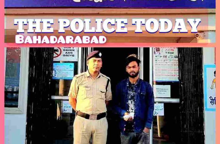 Police arrested a drug smuggler with 175 grams of charas after Haridwar Bhadarabad.