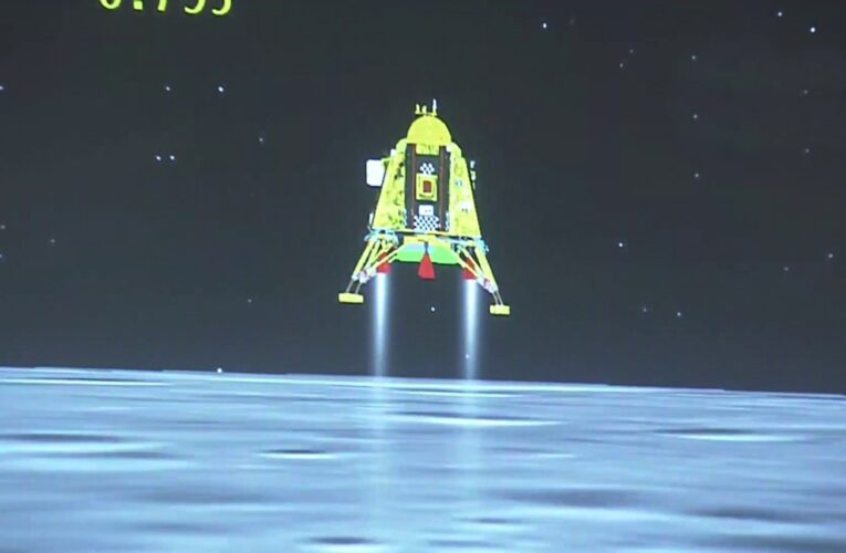 Chandrayaan-3 sucessfully landed on moon at 6:04 pm. Proud  moments for indians.