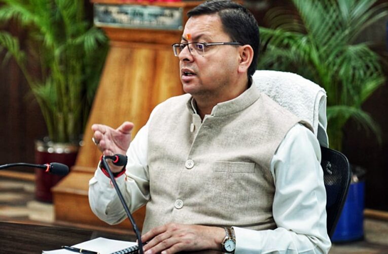 Uttarakhand got the gift of Rs 41 thousand crore railway project from the Central Government. The CM Dhami virtually participated in the foundation stone laying ceremony of redevelopment of Tanakpur, Kashipur and Kotdwar railway stations from Dehradun.  ,Redevelopment of Tanakpur, Kashipur and Kotdwar railway stations will provide modern facilities to the common people: Chief Minis.