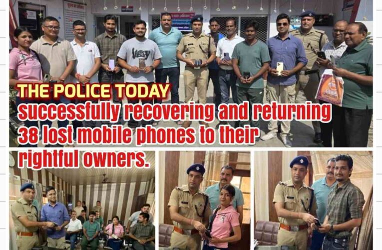 Jwalapur Police Gives Festive Gift to Citizens on Dhanteras and Diwali, Recovered 38 Lost Mobile Phones Worth ₹5 Lakh — Owners Express Gratitude 23 Jwalapur Police Gives Festive Gift to Citizens on Dhanteras and Diwali, Recovered 38 Lost Mobile Phones Worth ₹5 Lakh — Owners Express Gratitude